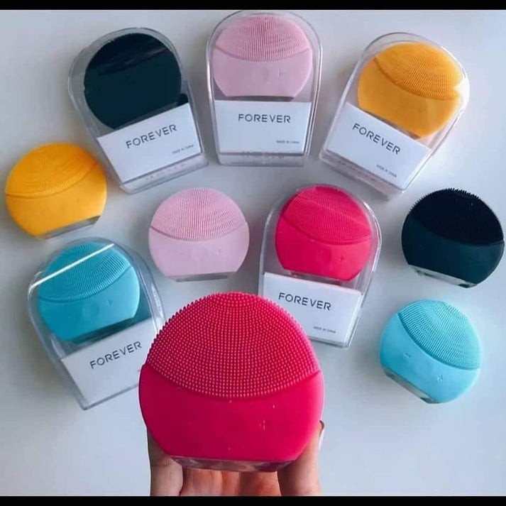 Electric Facial Cleansing Brush