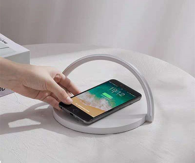 Wireless Charging Desk Lamp